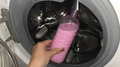 Nebudete tomu věřit. Jedna sklenice tohoto domácího prostředku a vaše prádlo bude opět bílé